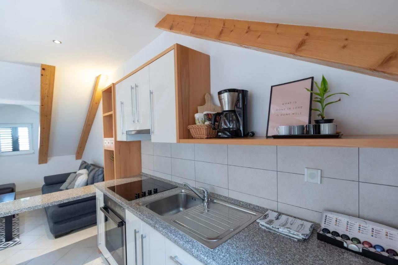 Emily Apartment Sudurad ภายนอก รูปภาพ