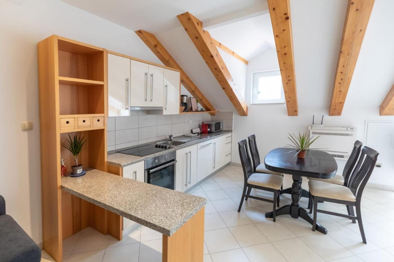 Emily Apartment Sudurad ภายนอก รูปภาพ