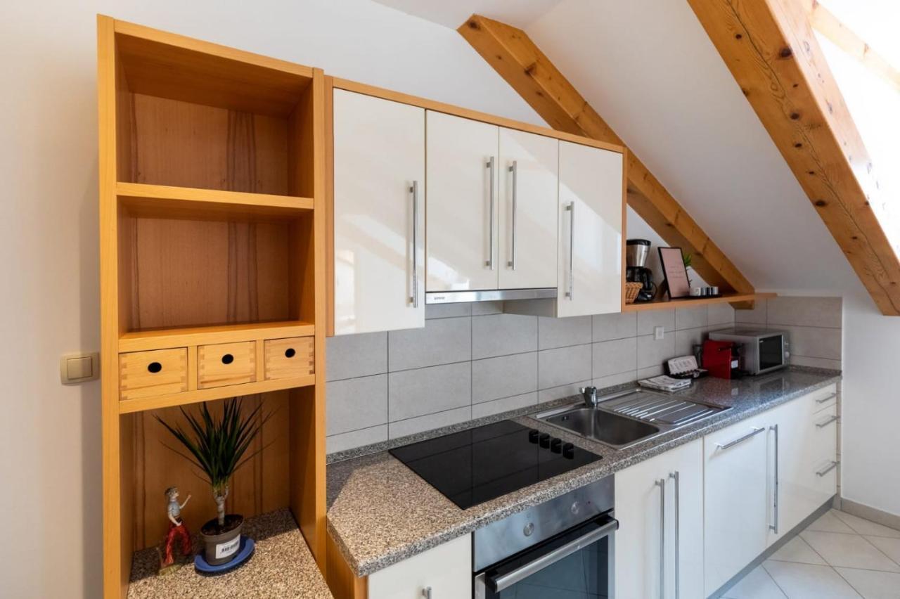 Emily Apartment Sudurad ภายนอก รูปภาพ